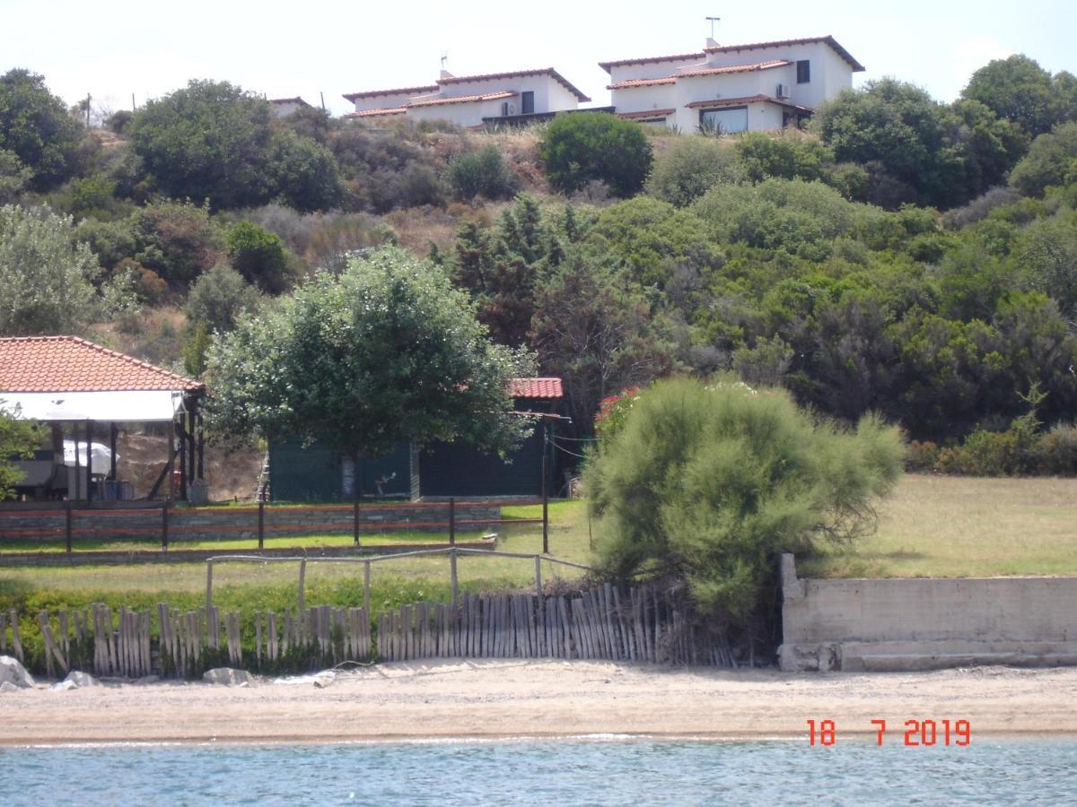 לריסוס Katevi Luxury Seafront Villa מראה חיצוני תמונה